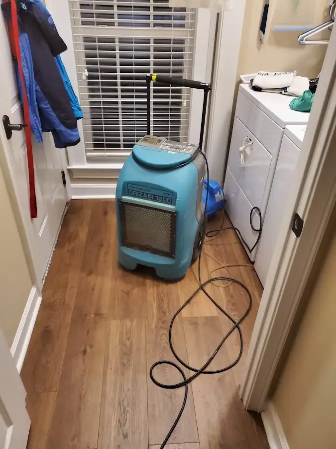 Commercial dehumidifier deployed for Flood Damage Cleanup in South Lakes