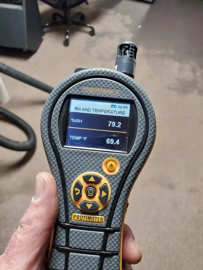 Moisture meter humidity assessment for Fire & Smoke Damage Restoration in South Lakes